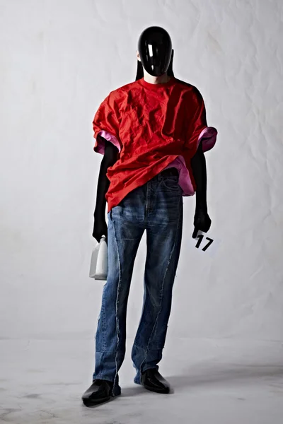 Look 17